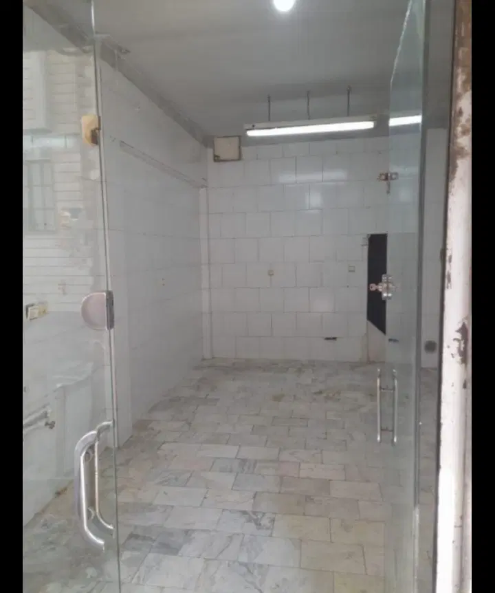 سلام یک باب مغازه ۱۵ متر