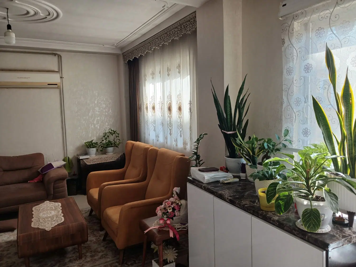 آپارتمان 61متر گلستان نزدیک بلوار