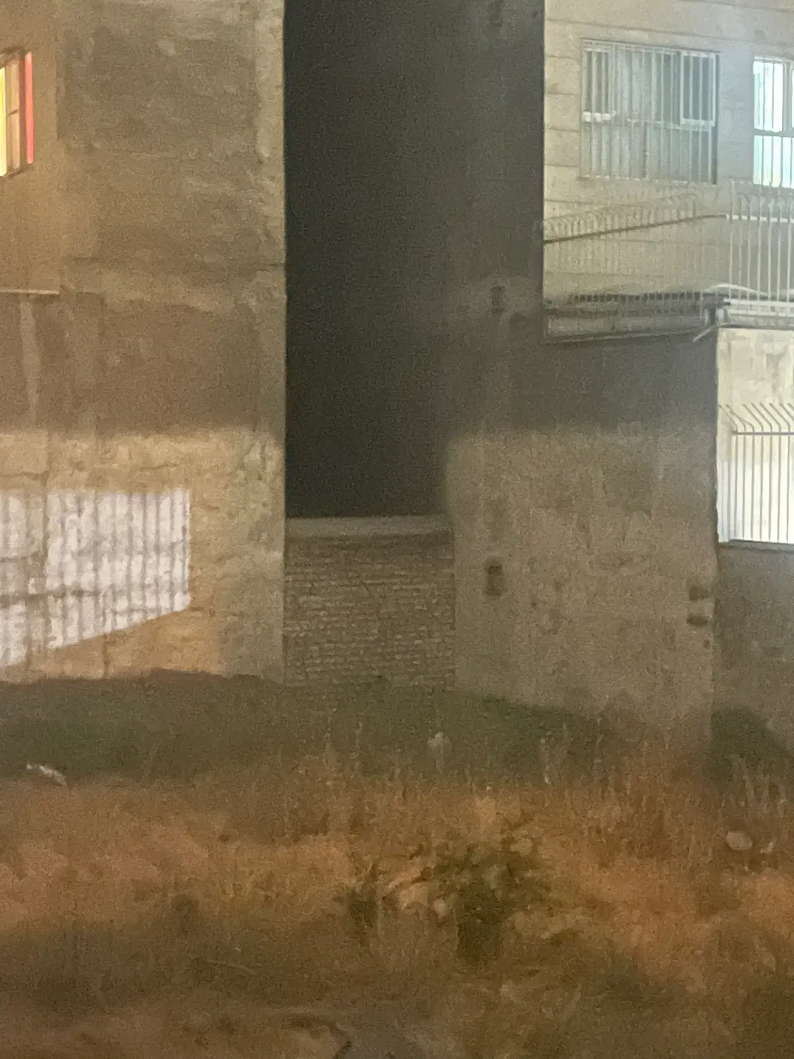 زمین با جواز ۵ طبقه