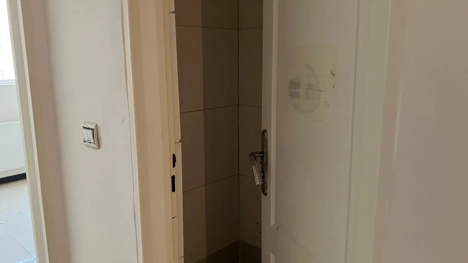آپارتمان 50 متری شیک بلوار علم و صنعت شهرک طلاییه