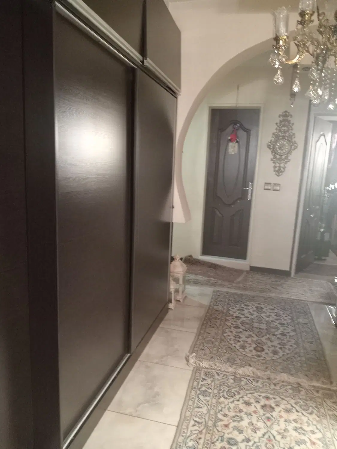 اپارتمان ۲۳۰ متری