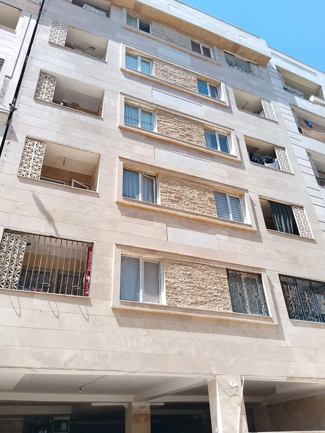 فروش واحد اکازیون ۱۳آبان