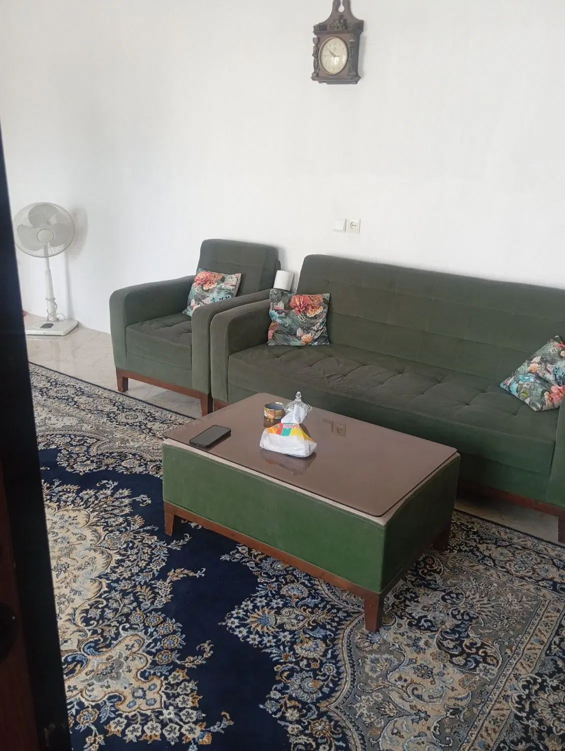 باغچه با آب و برق معاوضه با ماشین