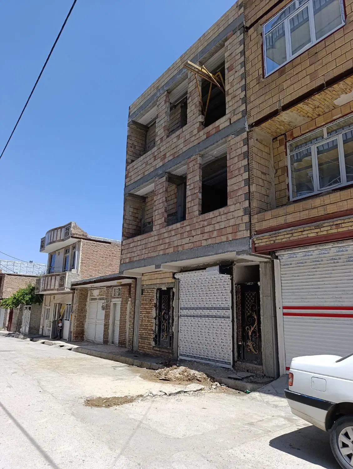 ساختمان ، 3 واحده ، واقع در شهرک شهریار