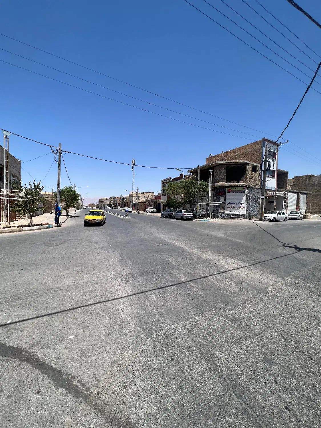 منزل مسکونی ( خیابان انقلاب )