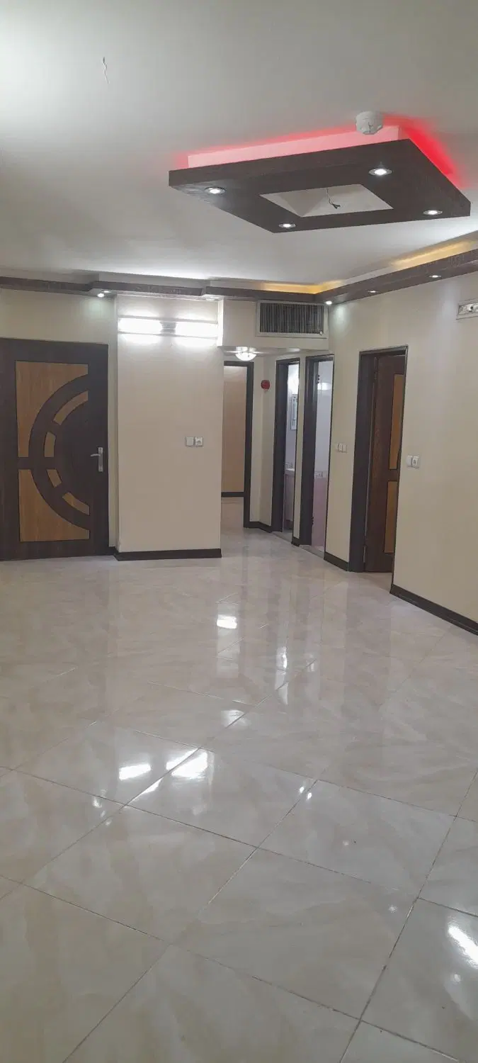 اپارتمان ۹۰ متری با تمام امکانات
