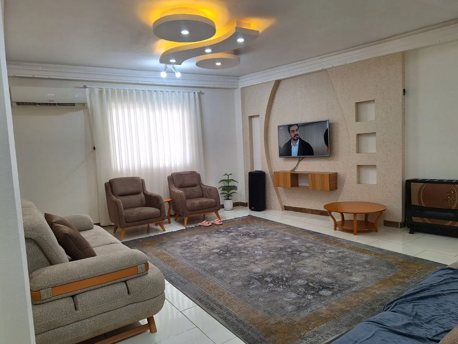 آپارتمان ۹۸ متری بلوارلاکان خیابان چوکام