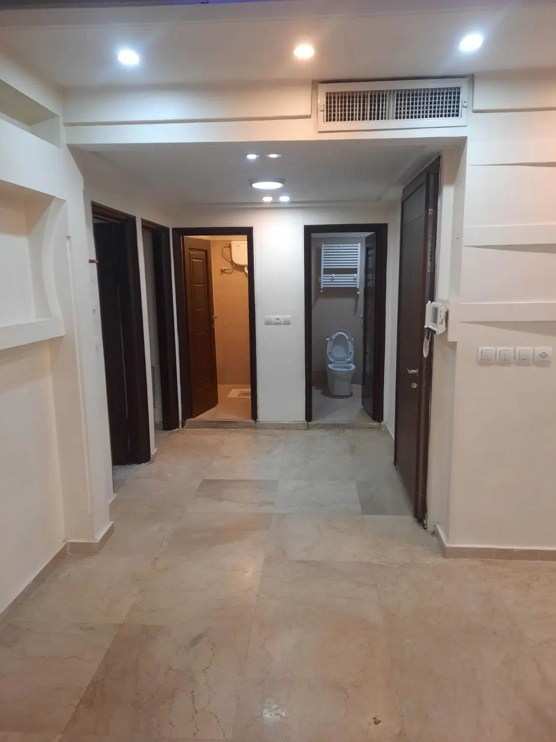 رهن و اجاره آپارتمان۱۰۵متری_تکواحدی_خ چهارم