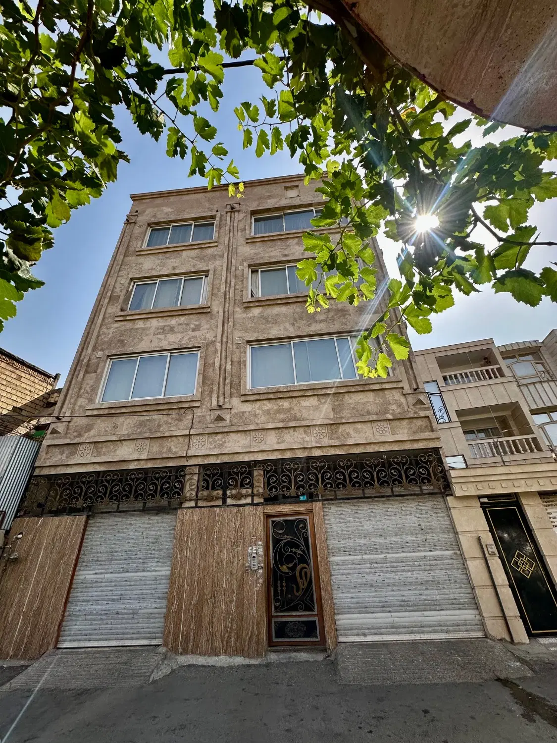 آپارتمان ۹۰ متری _ لوکس و شیک _ اروند ۱۱