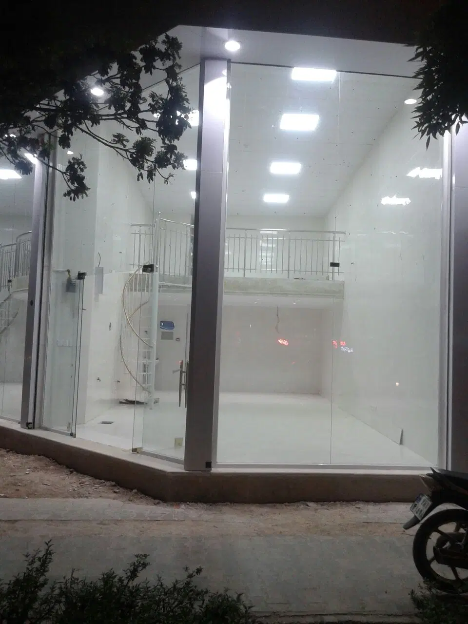 اجاره مغازه 74متری