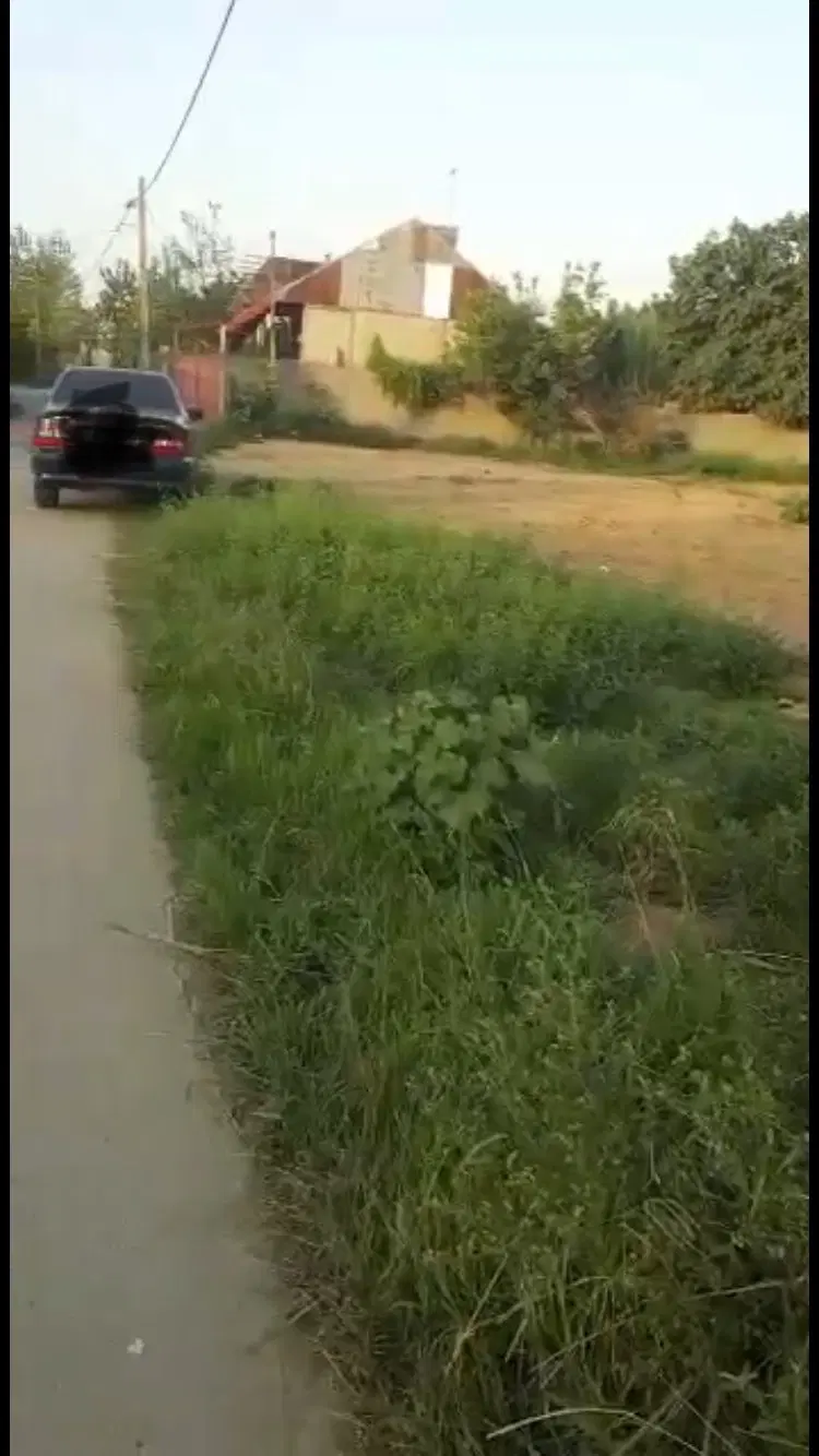 ۶۹۹.۹۹ متر زمین مسکونی سند تک برگ