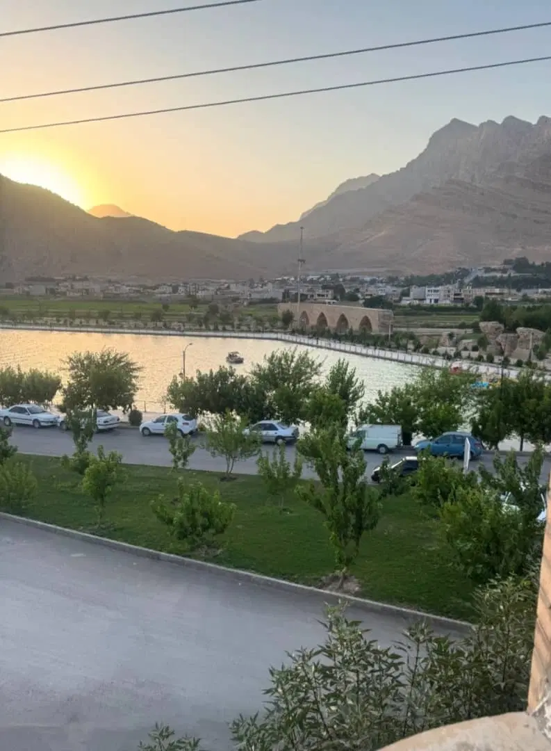 اجاره آپارتمان120متری تمدن(بر دریاچه و پارک شاپوری