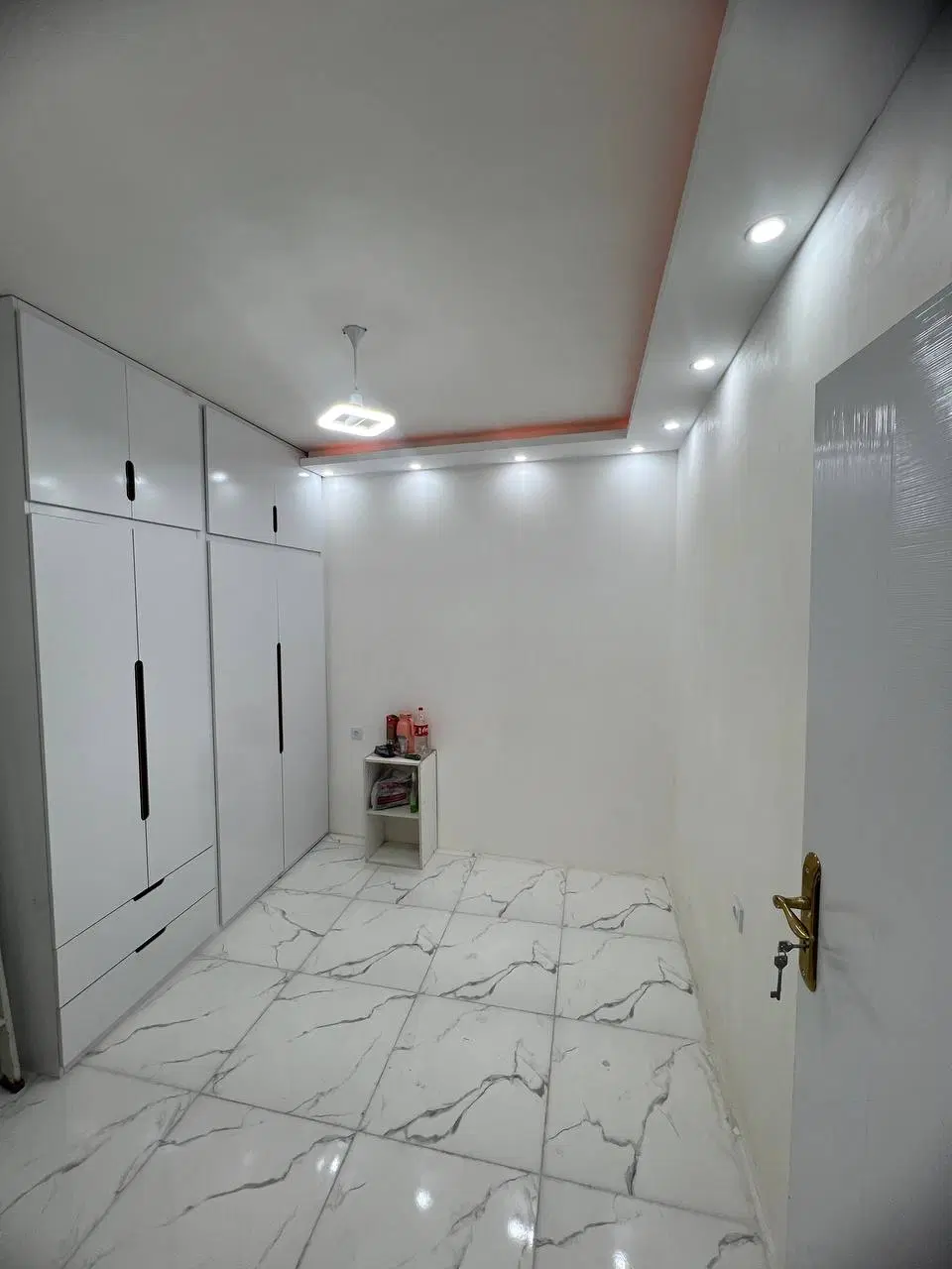 آپارتمان صفر ۶۰ متری شیک