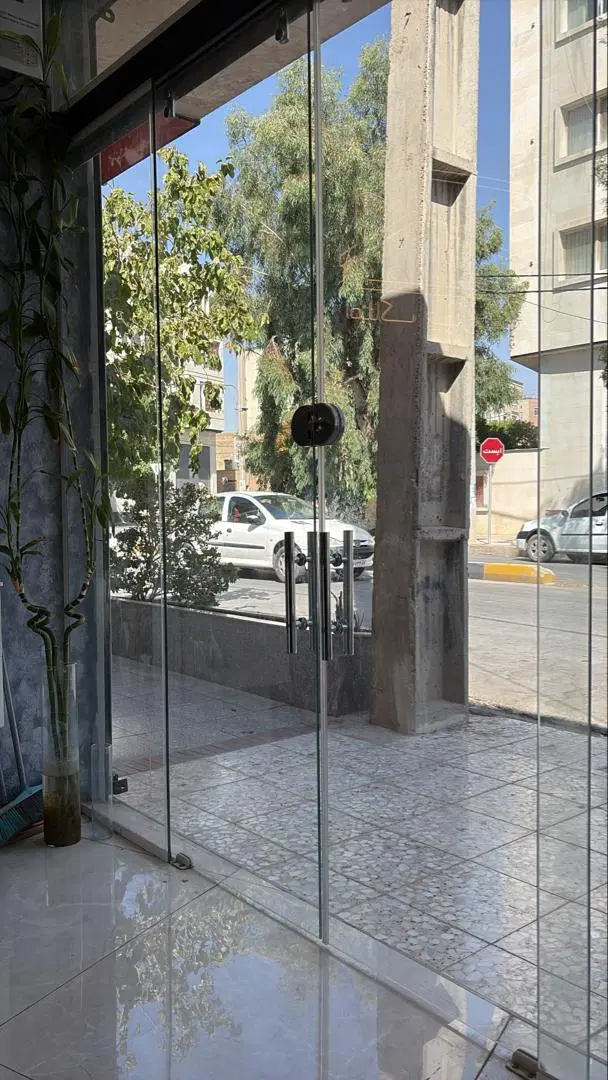 مغازه ۴۰ متری