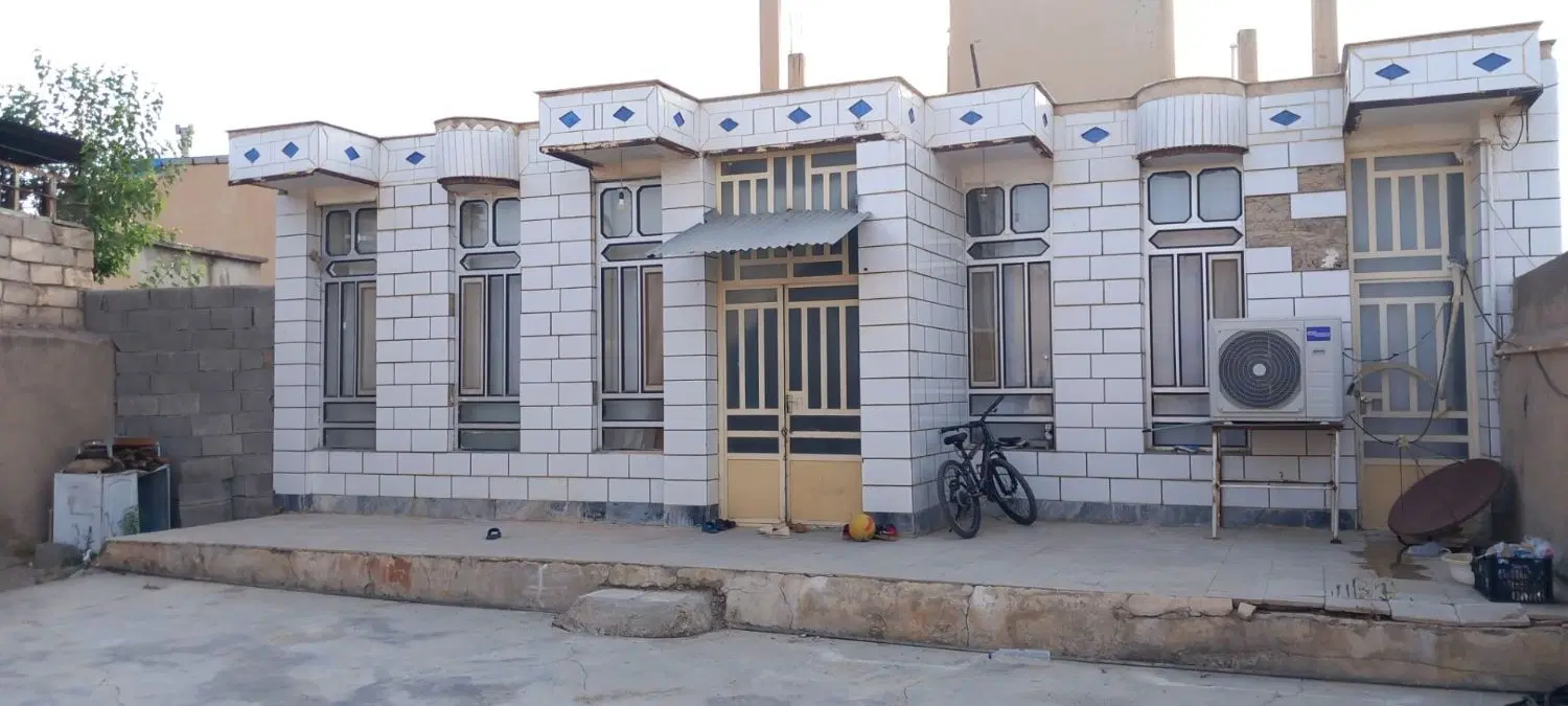 فروش منزل ویلایی در خیابان سنایی