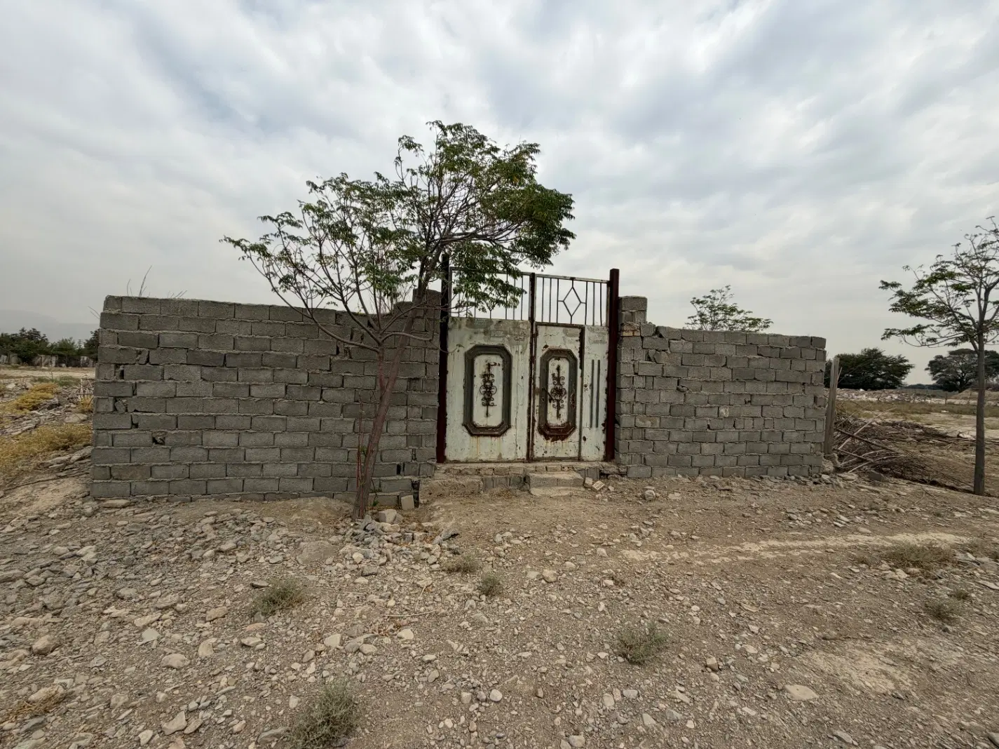 چهاردیواری ۲۵۰ متری سعیداباد