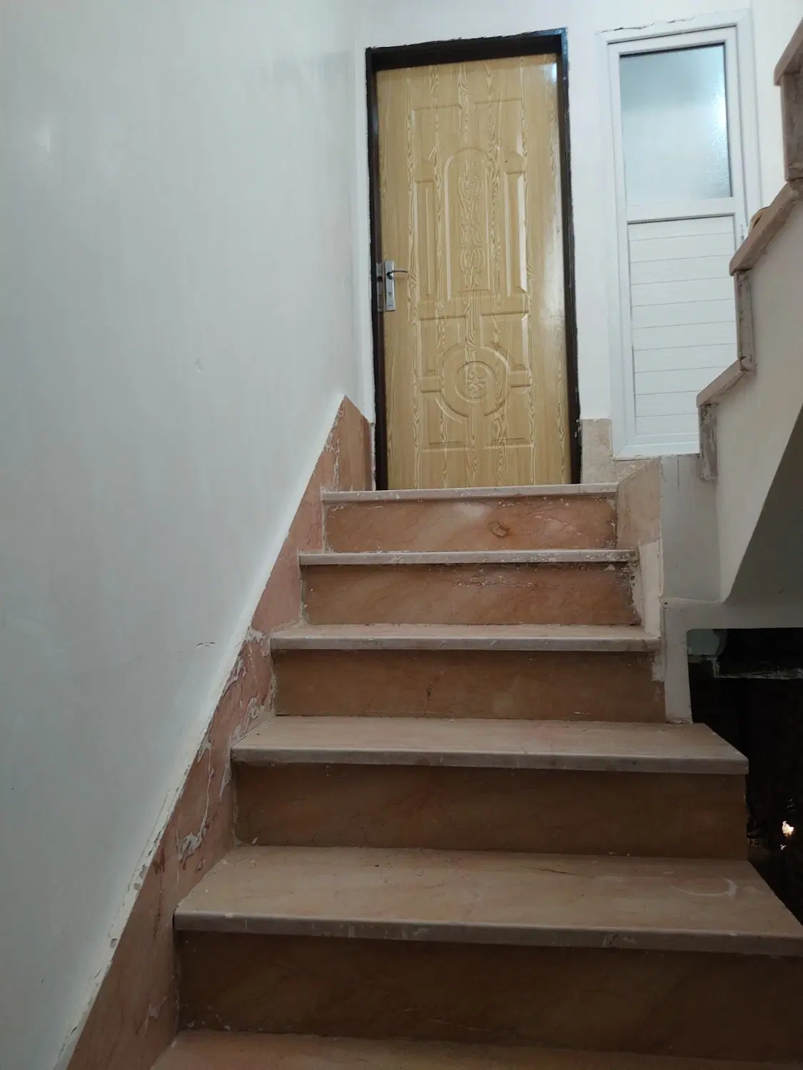 خانه فروشی در صالحیه ۶۰ متر