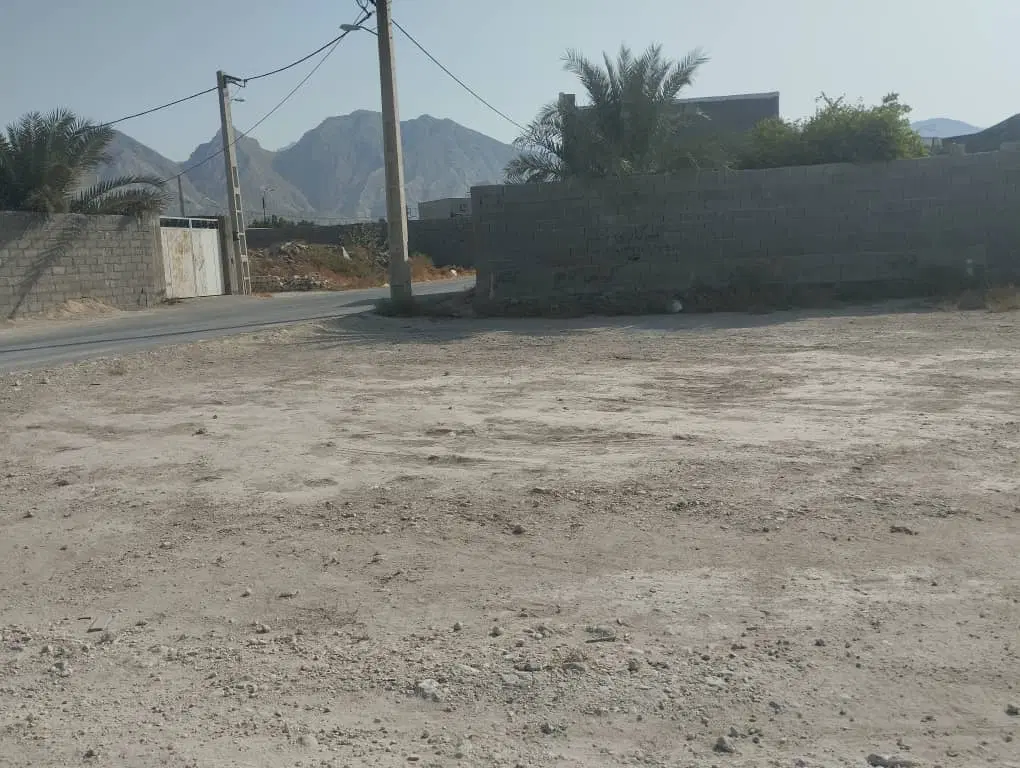 زمین مسکونی