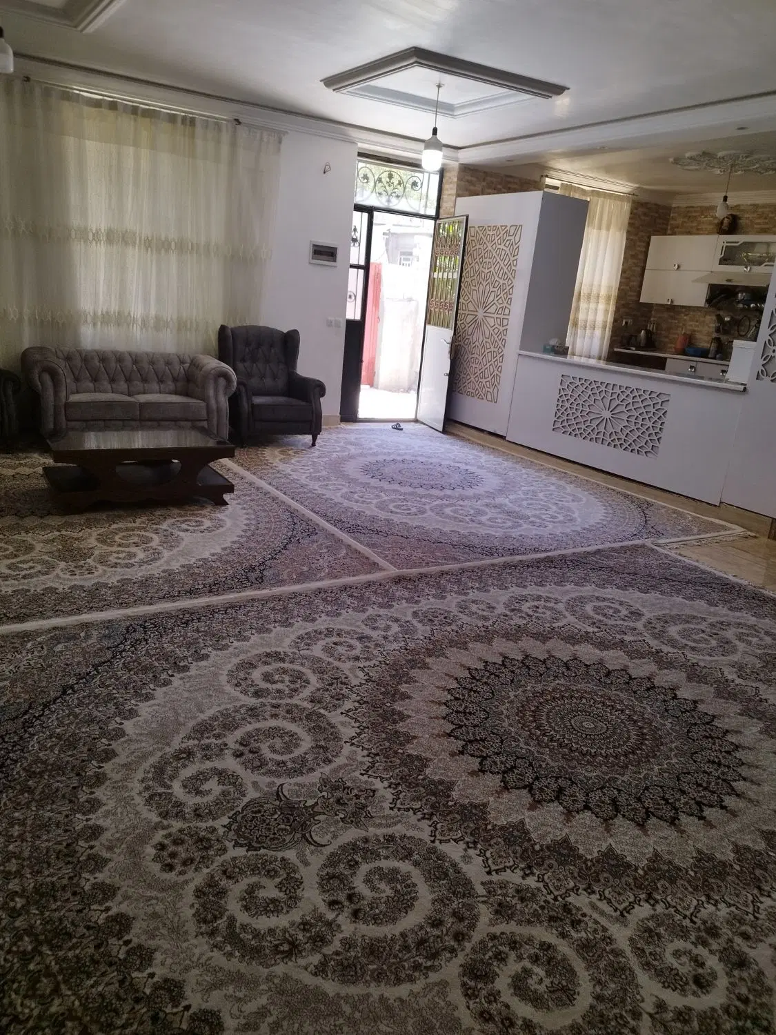 خانه ی ویلایی مستقل ۱۵۰ متری