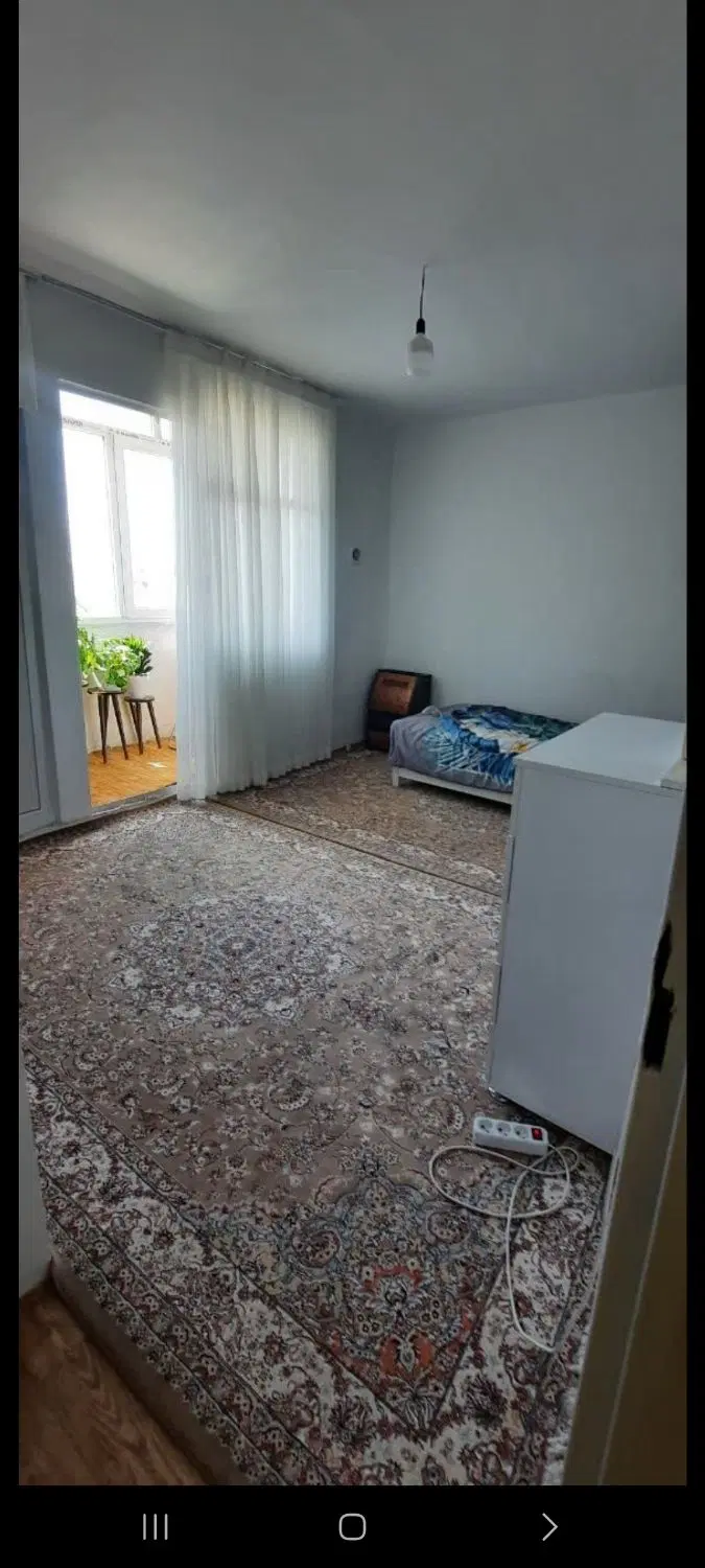 ۶۴متری یک خواب سرقنات