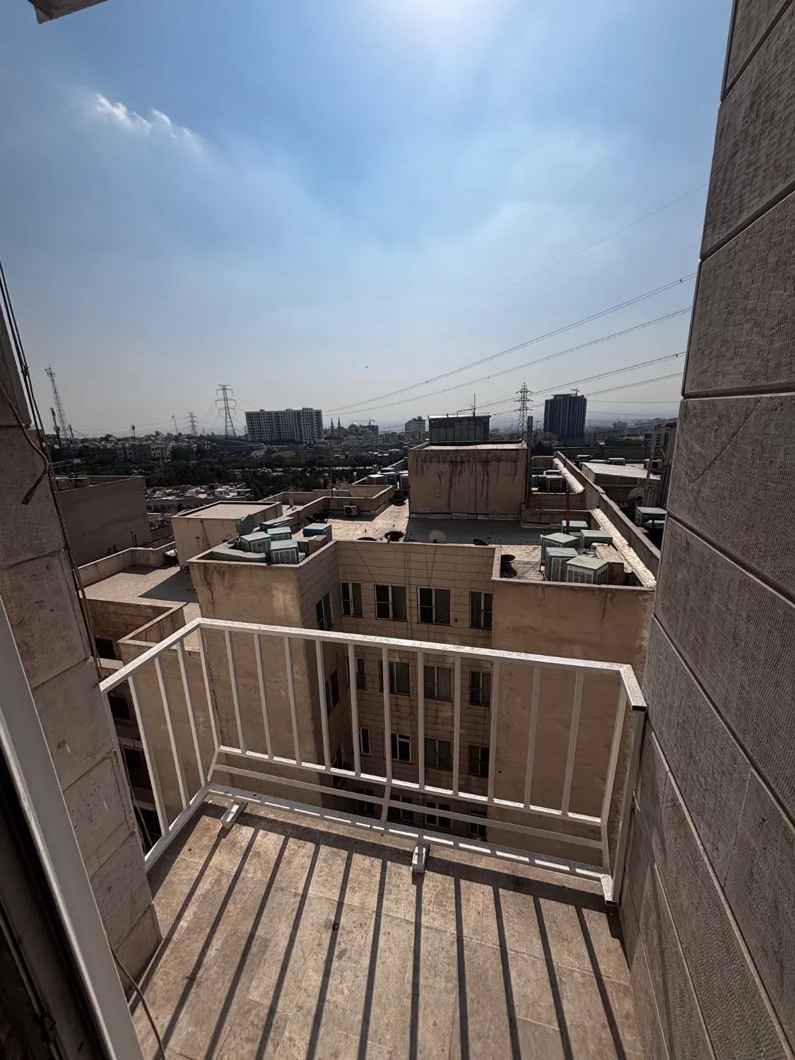 آپارتمان ۷۵متری پونک