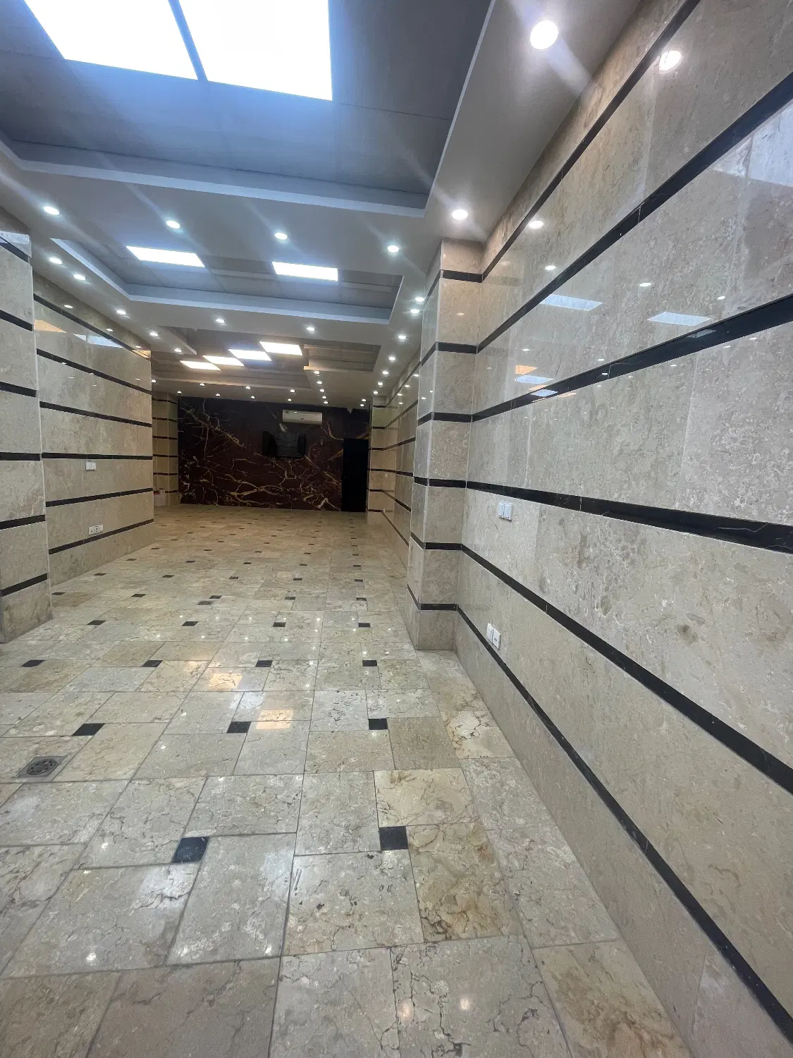 اجاره تجاری ۱۰۱ متر احسانی