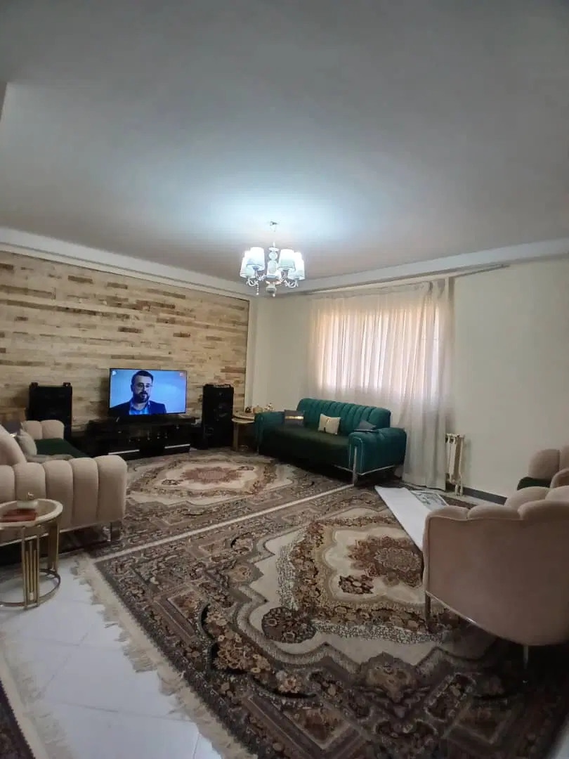 ۹۵ متر پارکینگ و دو انباری دو نبش
