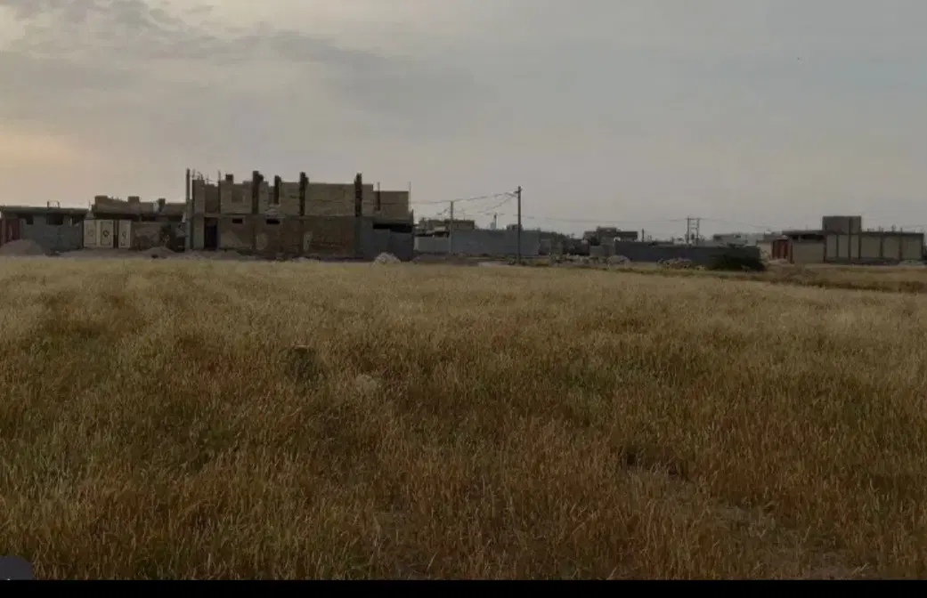 زمین پشت بند دره محله امید