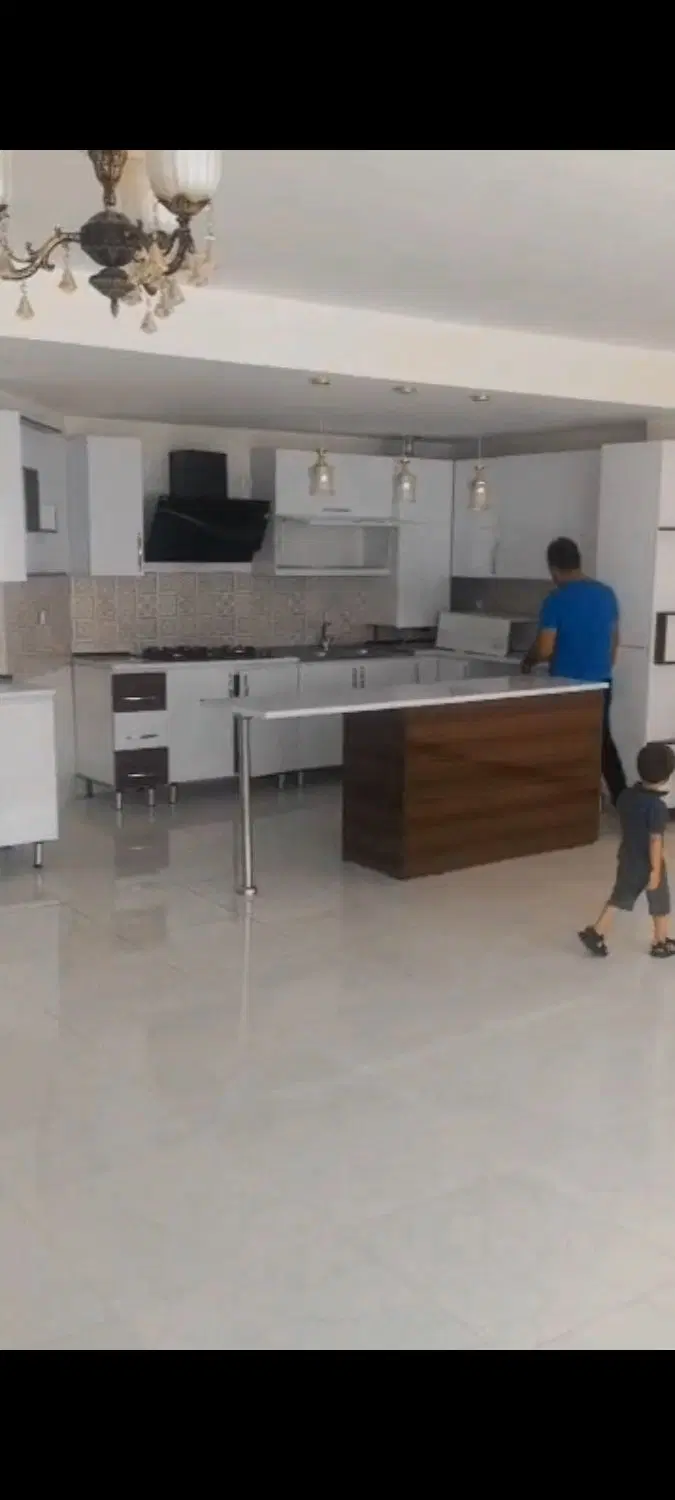 انجیره فروش آپارتمان لوکس ۱۴۰متر تکمیل تک واحد