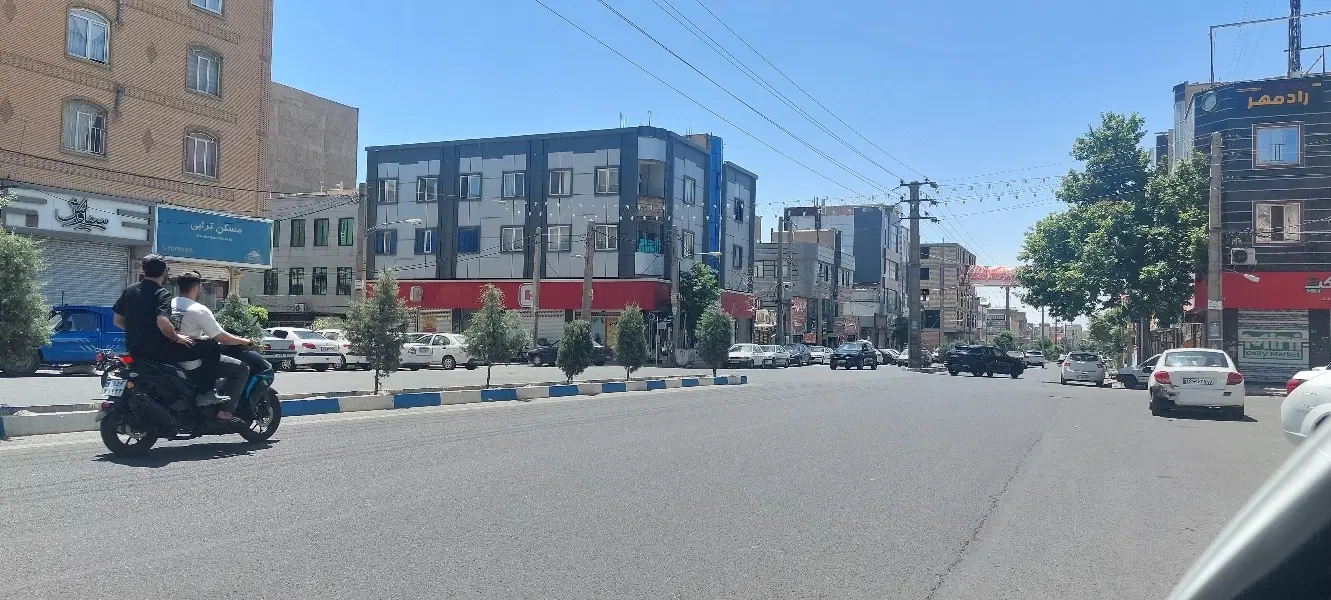 اجاره۲۰ متر مغازه شهرک وایین داخل خ ایثار