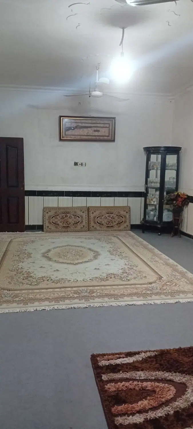 خونه ویلای شهرک طالقانی