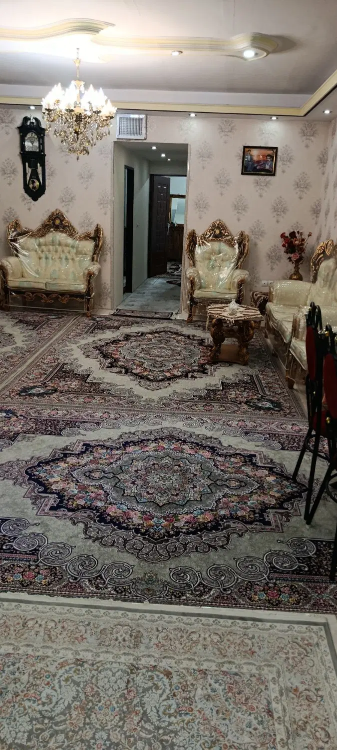 واحد ۹۰متری تک واحدی تر و تمیز