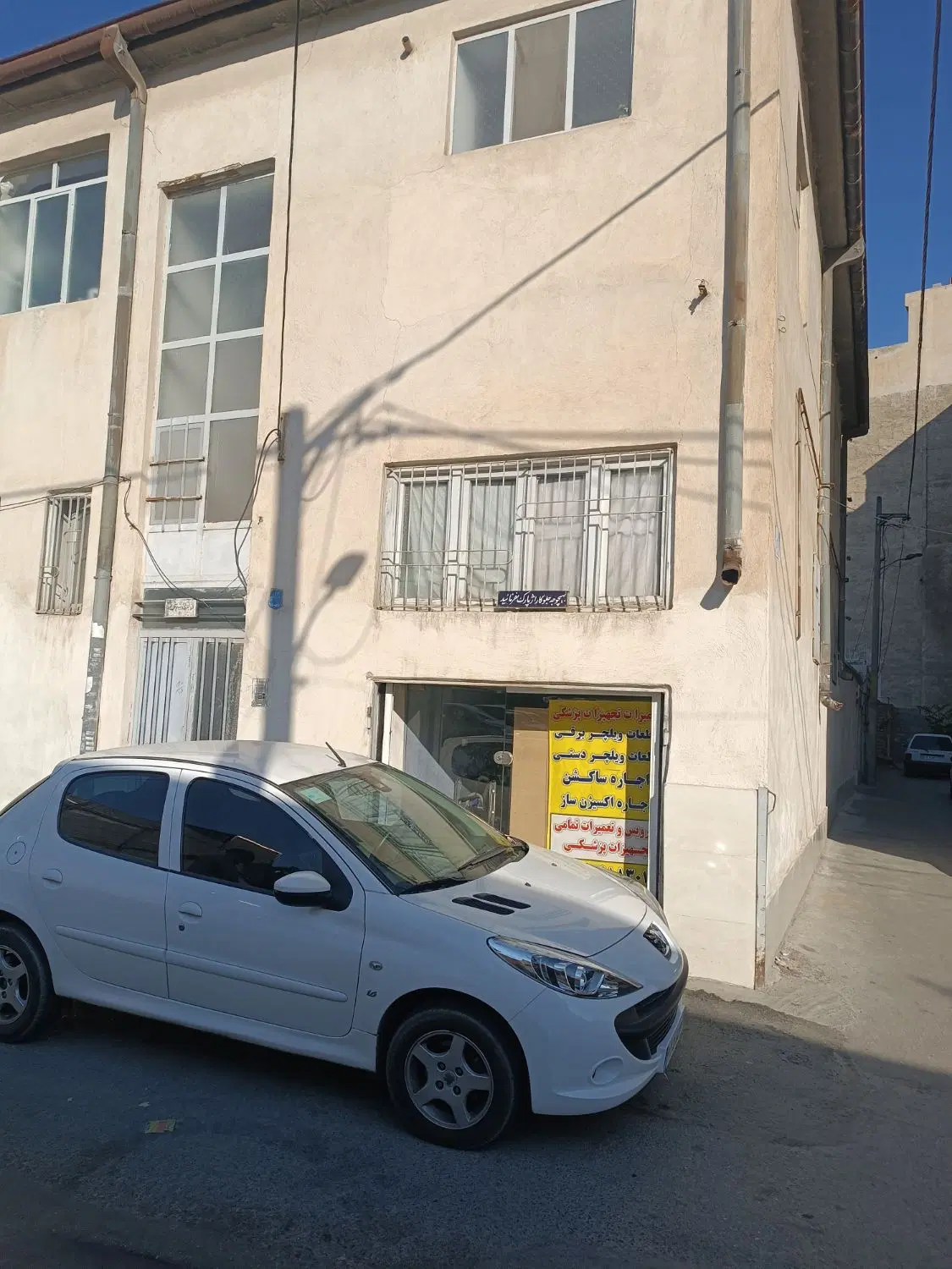 فروش خانه ویلایی در بر خان باباخان سرداران