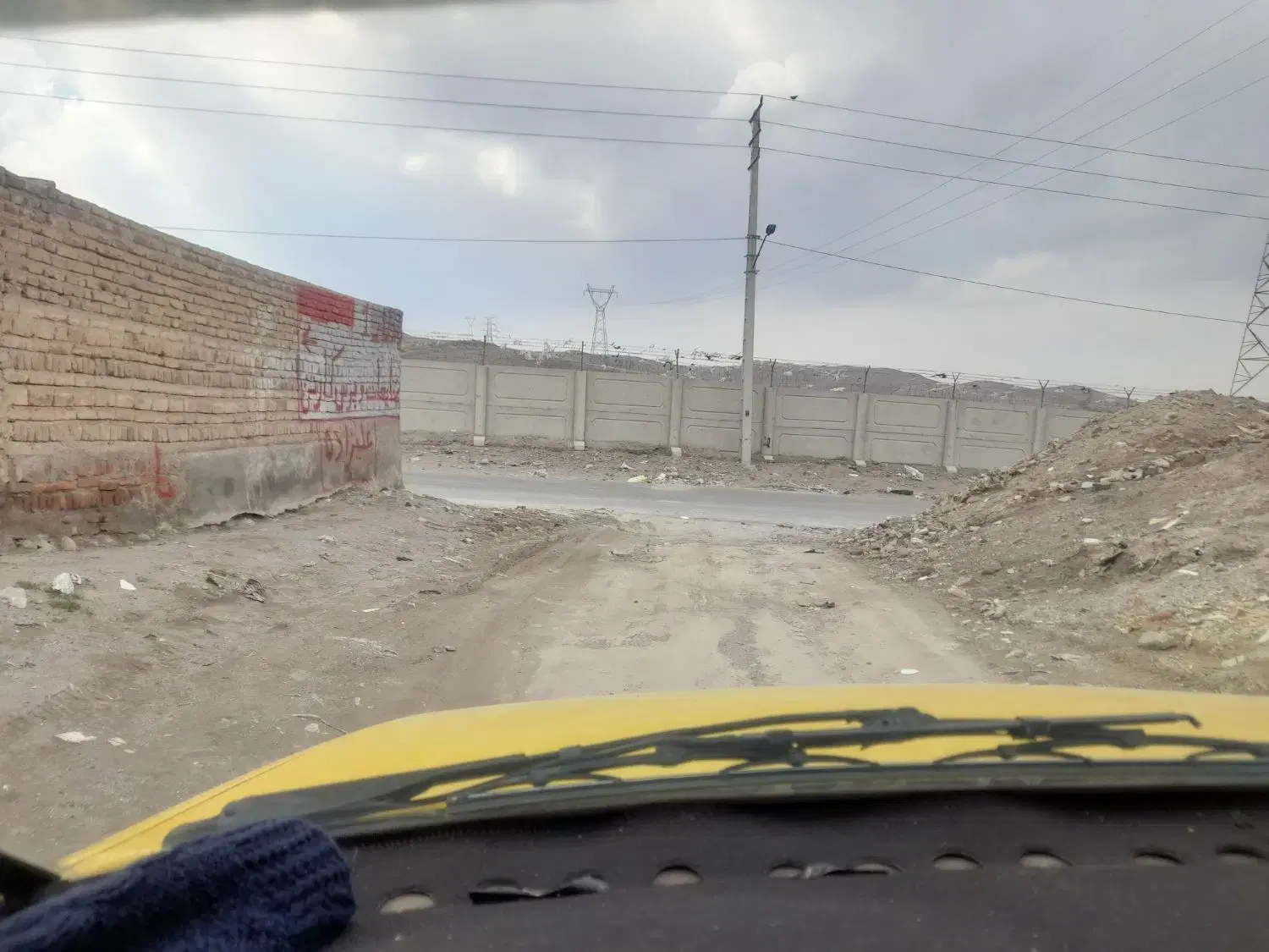 زمین ویلایی در بالای اتوبان کسایی نزدیک استادیوم