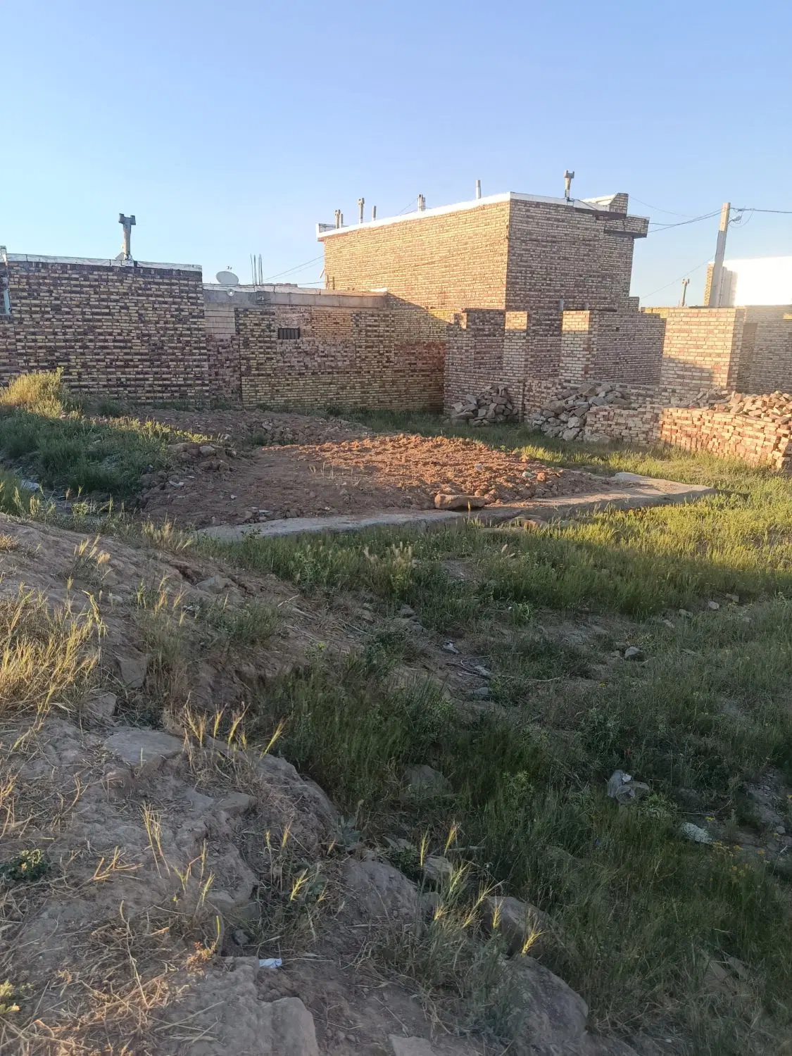 زمین روستای انهر سفلی