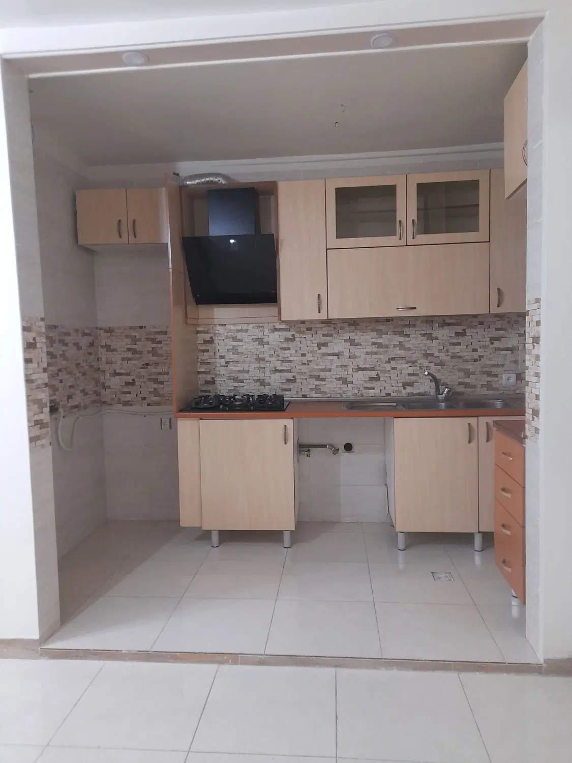آپارتمان دوخوابه شهرری شهرک علایین