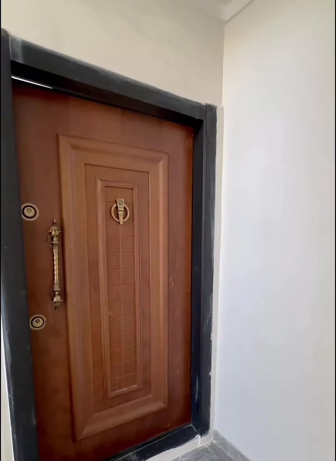 اجاره ی واحد  مبله   در منطقه   یک همدان