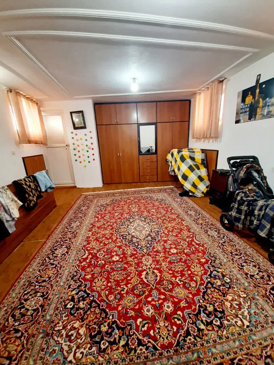 ۱۱۰ متری تک واحدی، نزدیک به خیابان اصلی