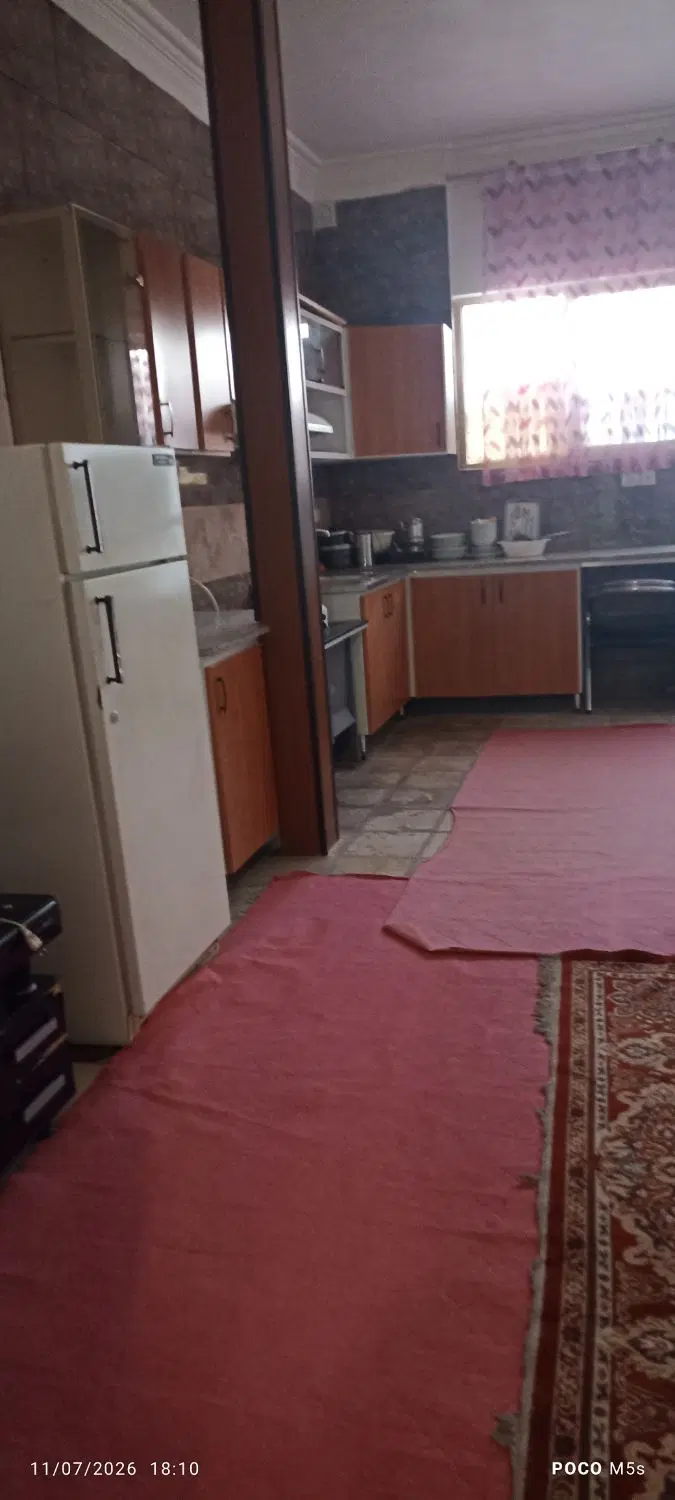 طبقه همکف مجردی