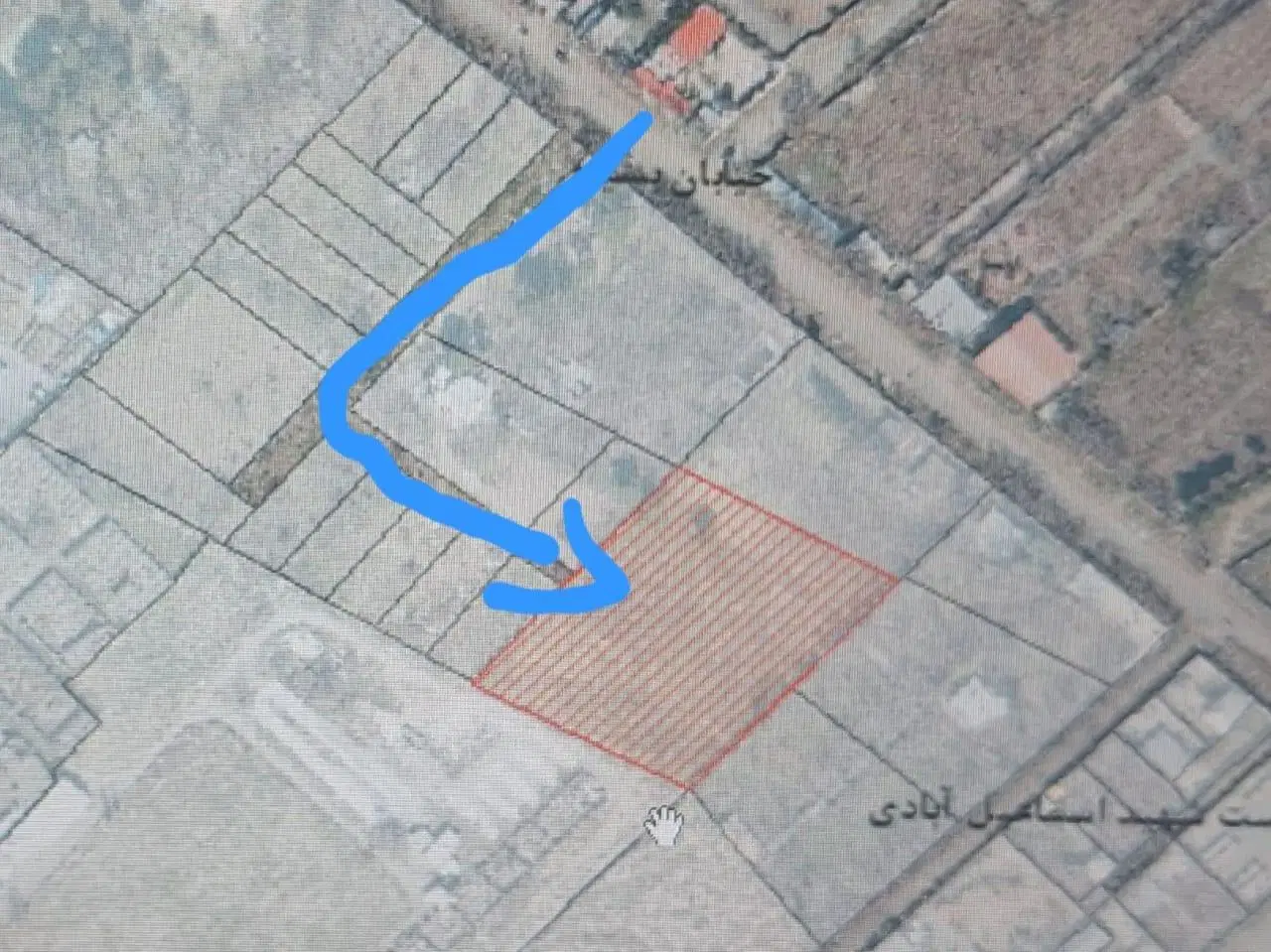 زمین فروشی