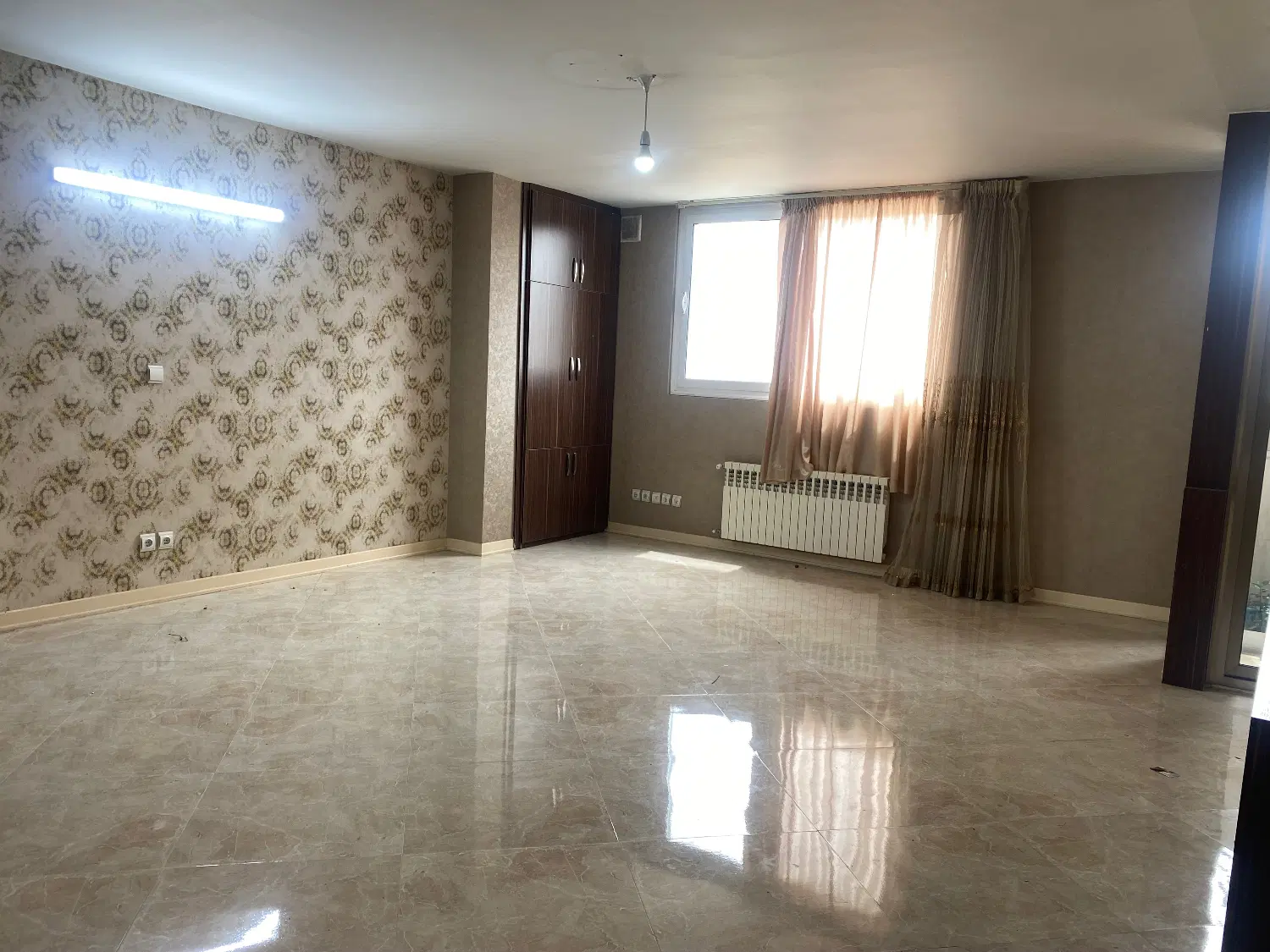 130 متر دو خواب در سهروردی