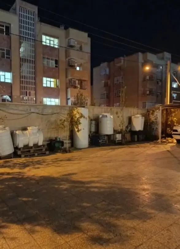واحد فول ۲ خواب ( انتهای فرهنگ جمهوری)