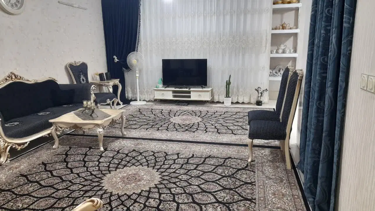 100 متر آپارتمان سند دار  دوخوابه خوش نقشه