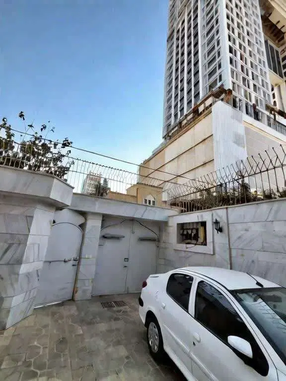 معاوضه دو واحد مسکونی