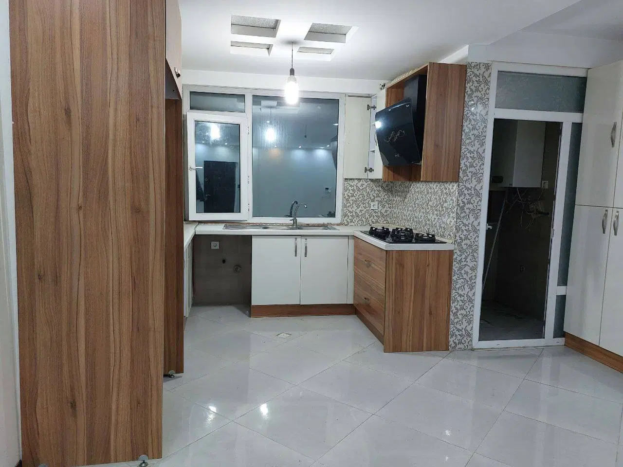 وحیدیه ۵۰متر یک خ ۲واحدی۱۴ساله.انباری