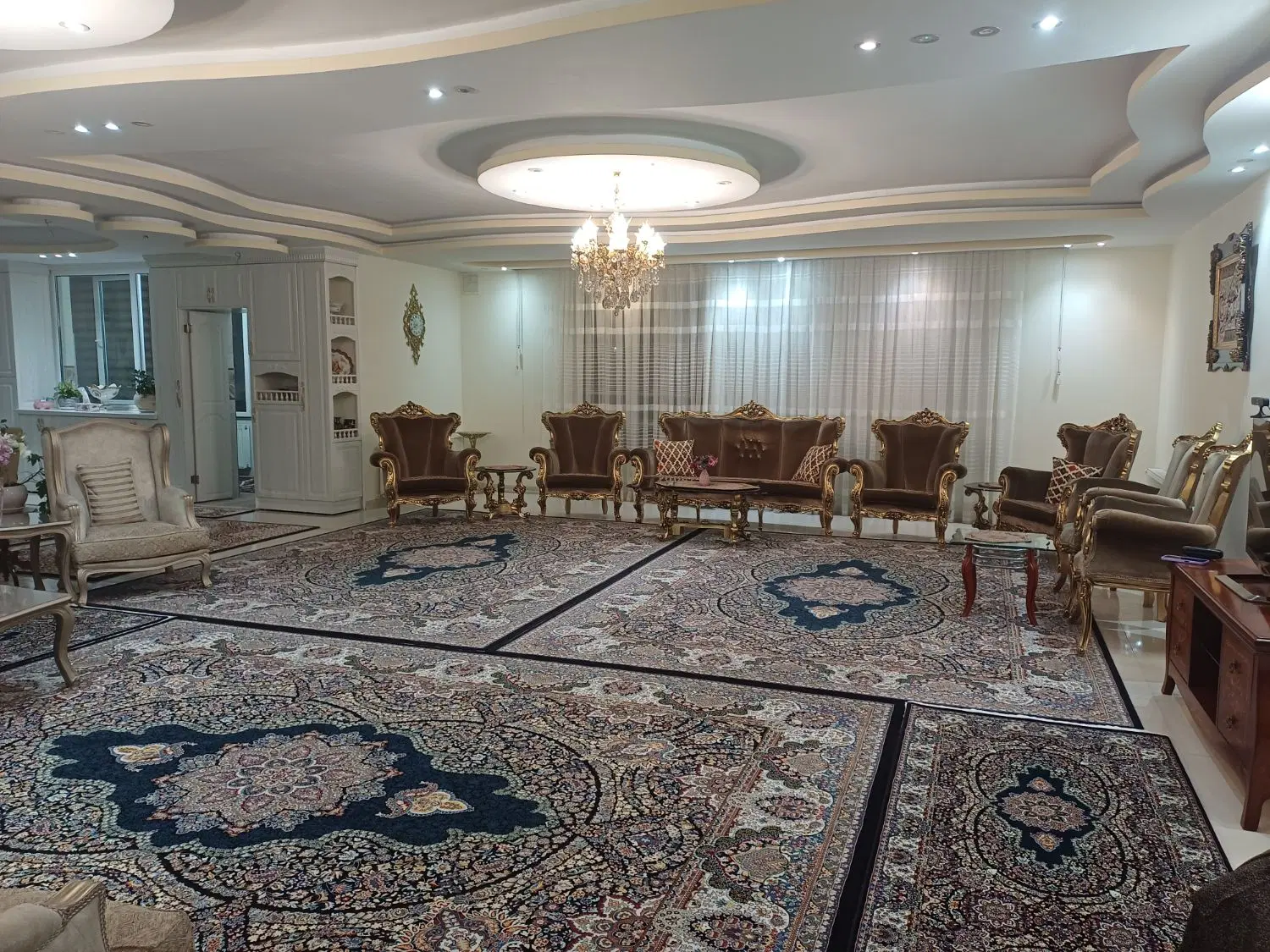 فروش آپارتمان نارون