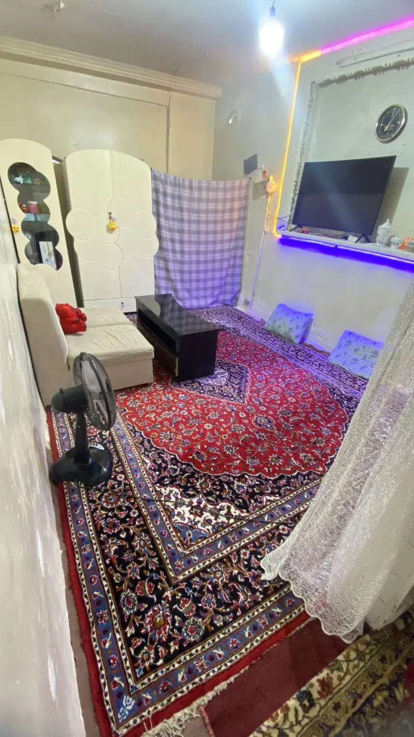 خانه ۲۹ متری مناسب سکونت یا کار رهن کامل