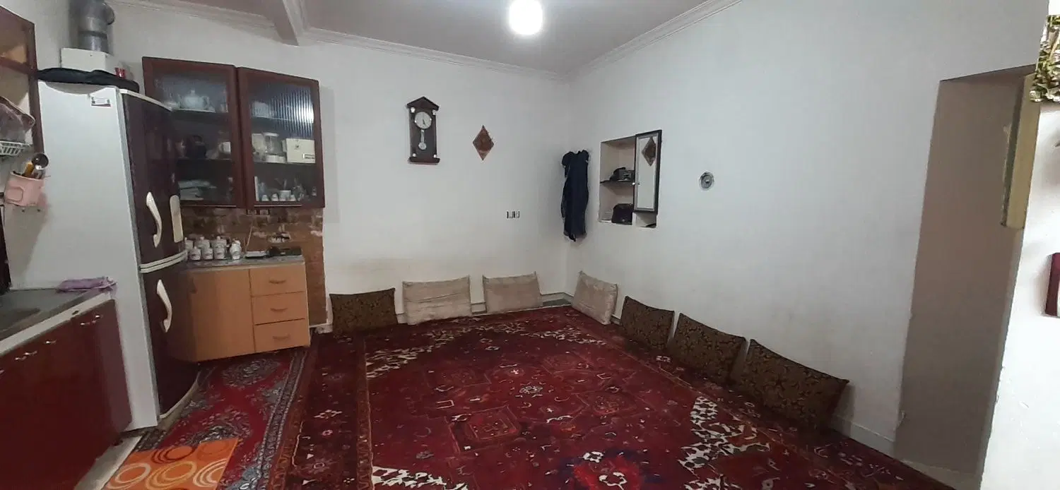حیاط