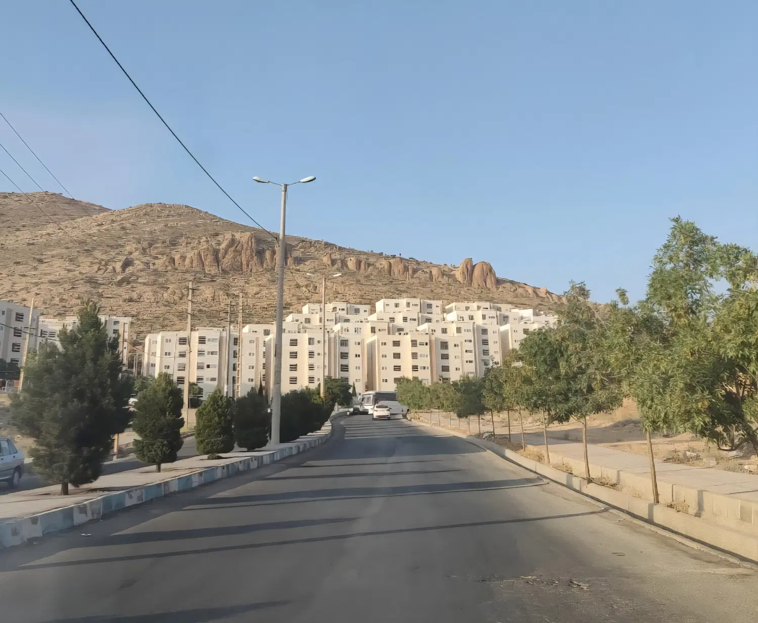 فروش آپارتمان یک خوابه در صدرا