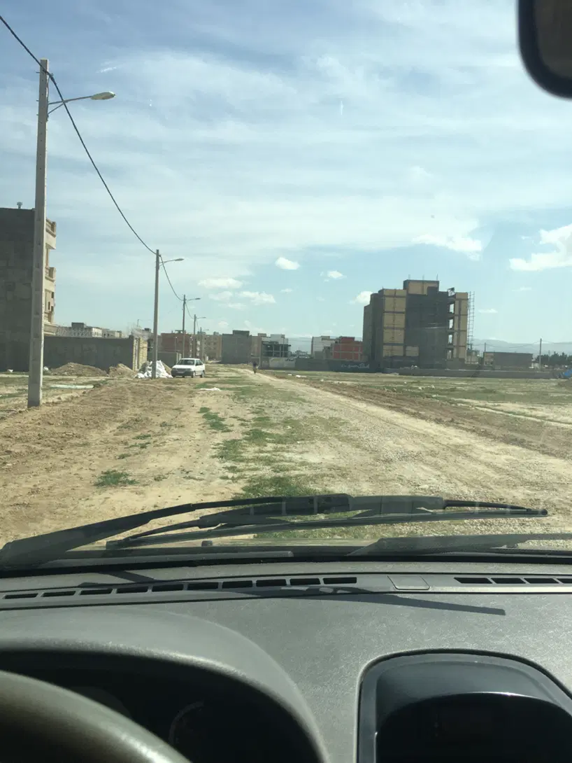 زمین ۲۰۰ متری شهرک حکمت